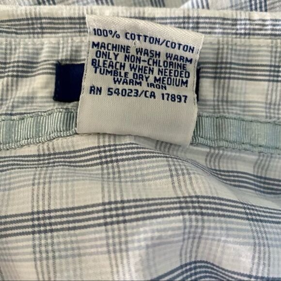Old Navy Long Sleeve Button Down Blue Shirt Large - Picture 10 of 10